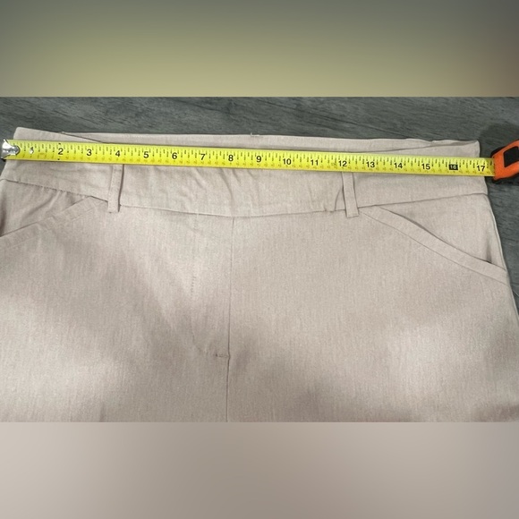 Carolina Belle women’s tan stretch pull on pants - size 12. Never worn. - Picture 5 of 5